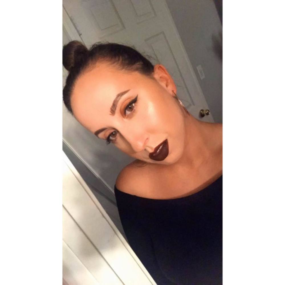 Meet your Posher, Stephanie